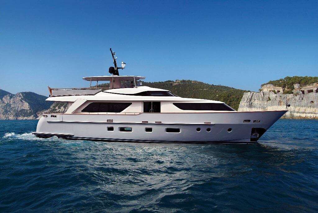 phi yachts