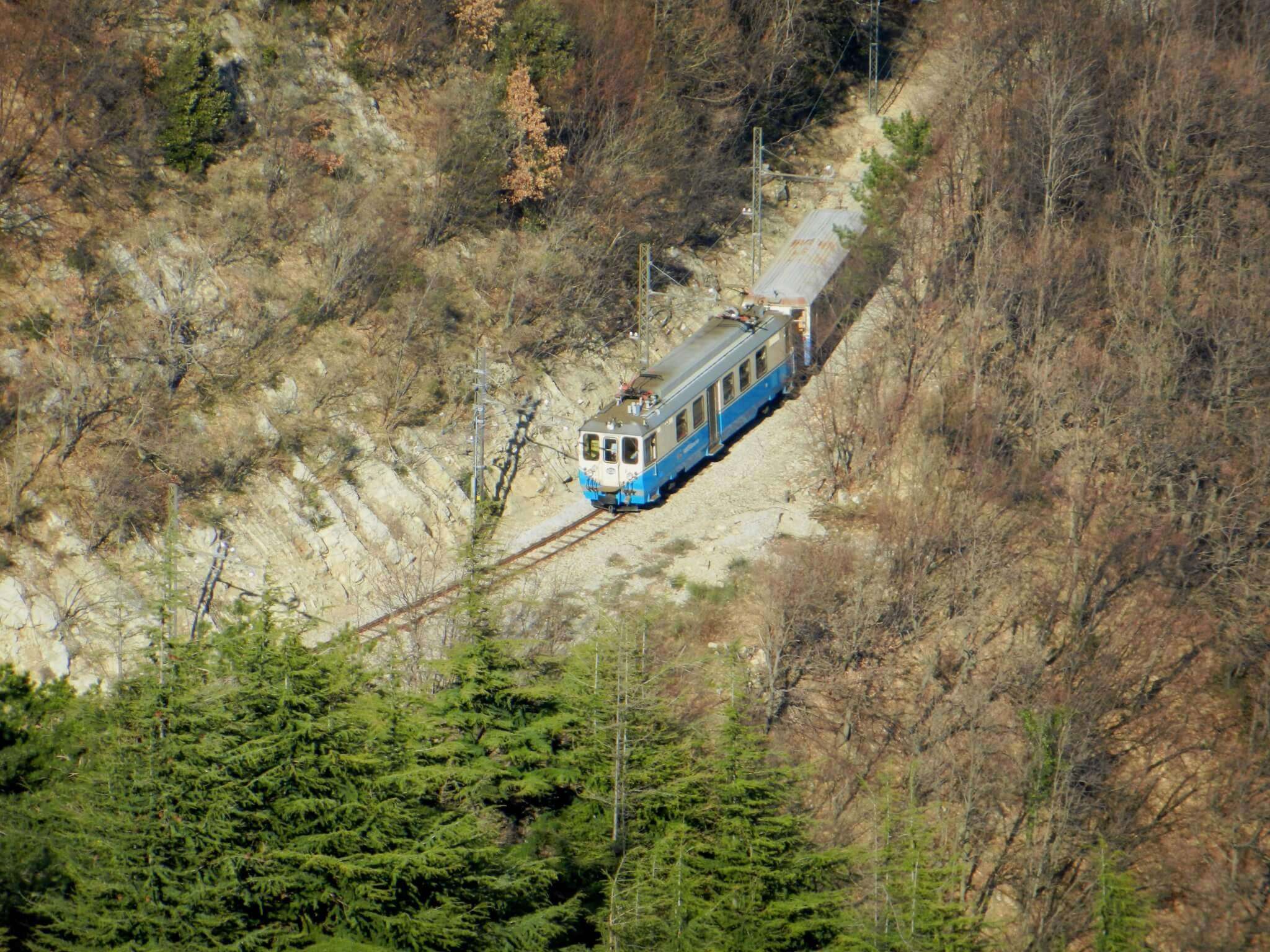 Ferrovia Genova Casella