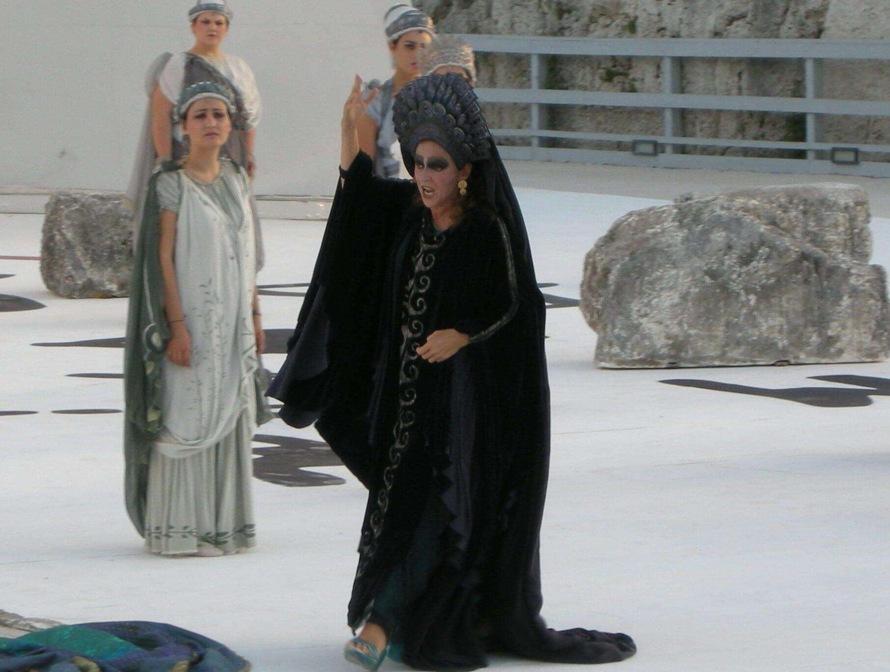 Elisabetta_Pozzi_as_medea_03