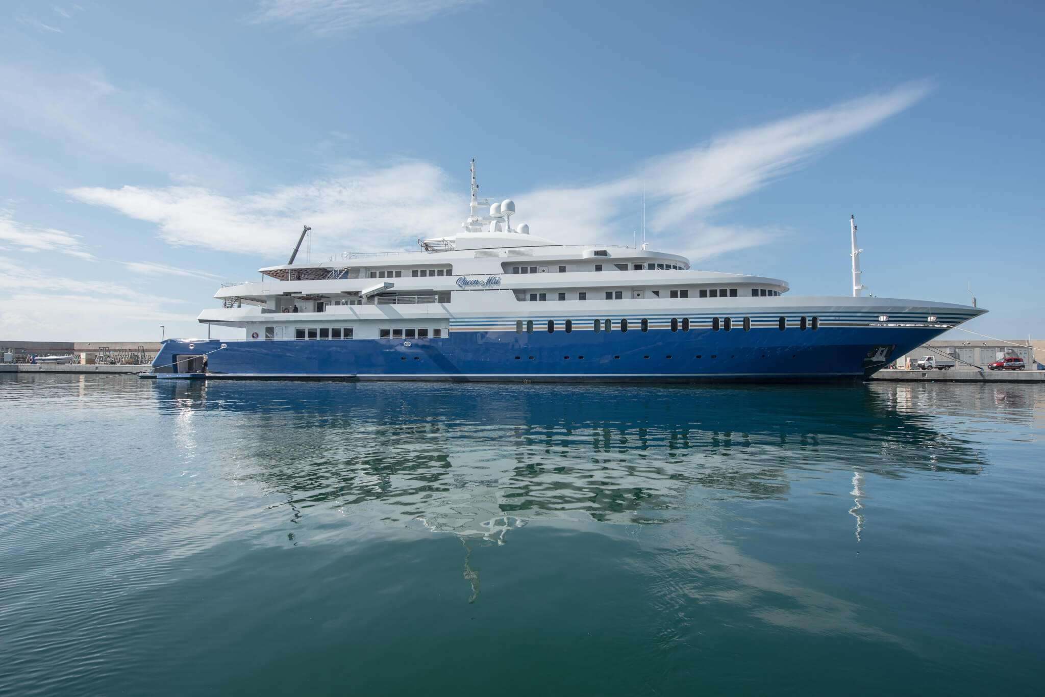 PY Queen Miri LR