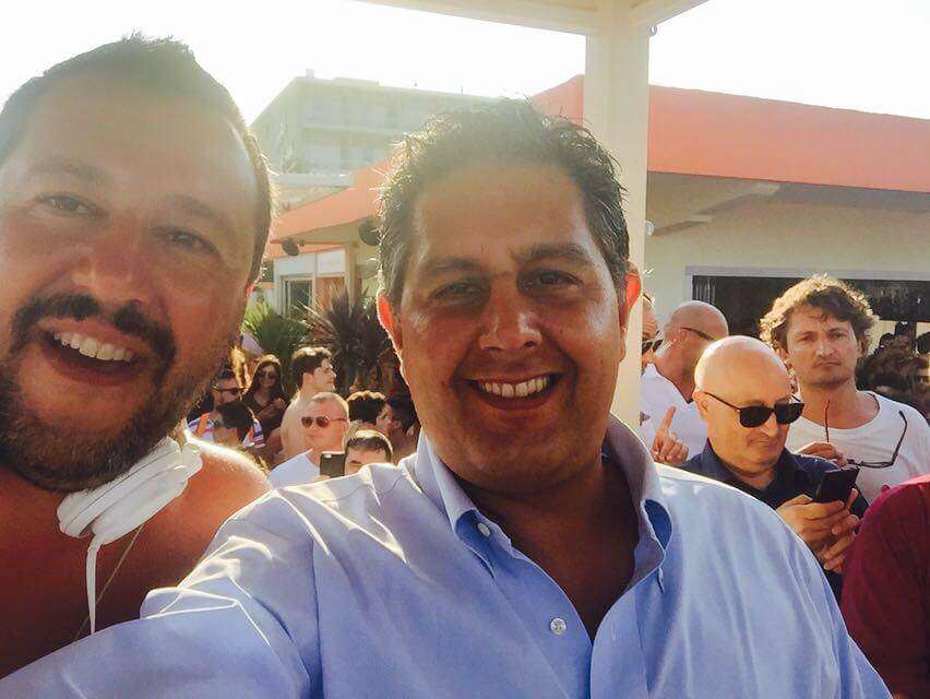 Toti e Salvini al Papeete