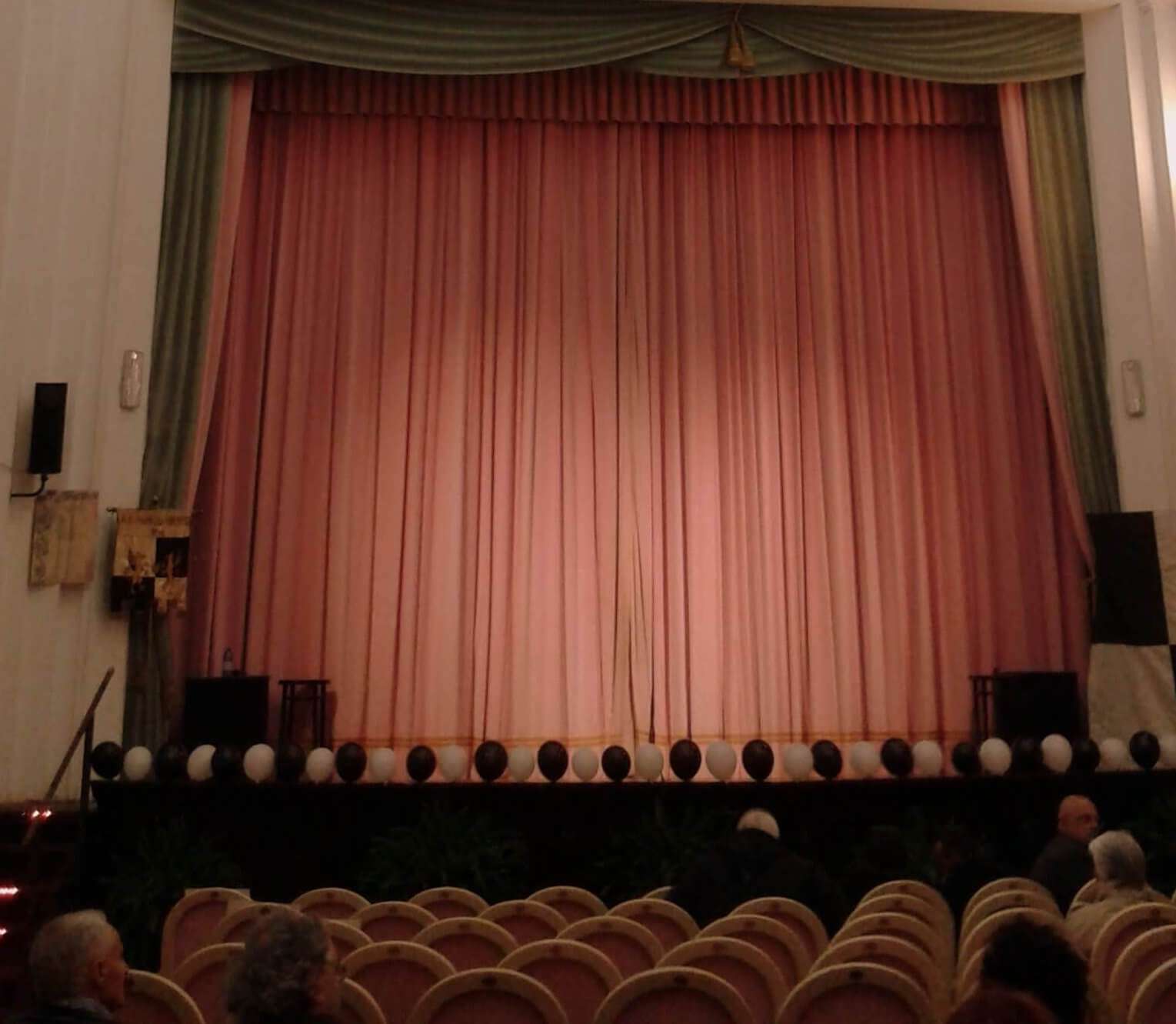 Rapallo-monastero_delle_clarisse-particolare_interno1