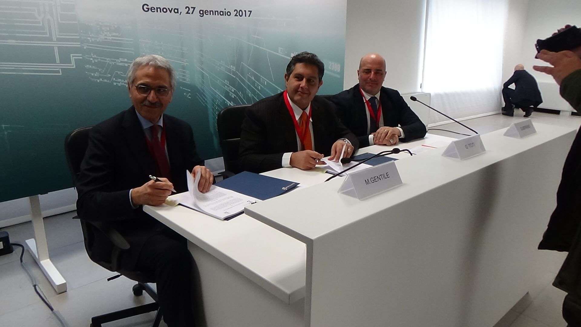 La firma dell’accordo Quadro