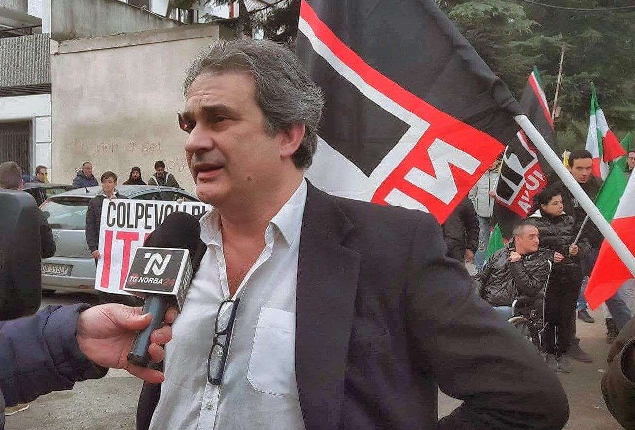 Forza nuova roberto fiore