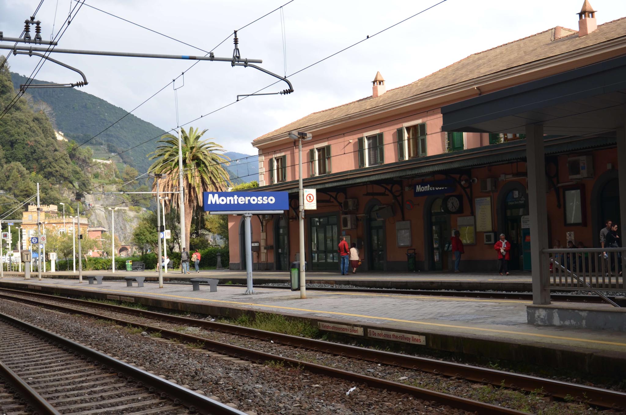 stazione ferroviaria