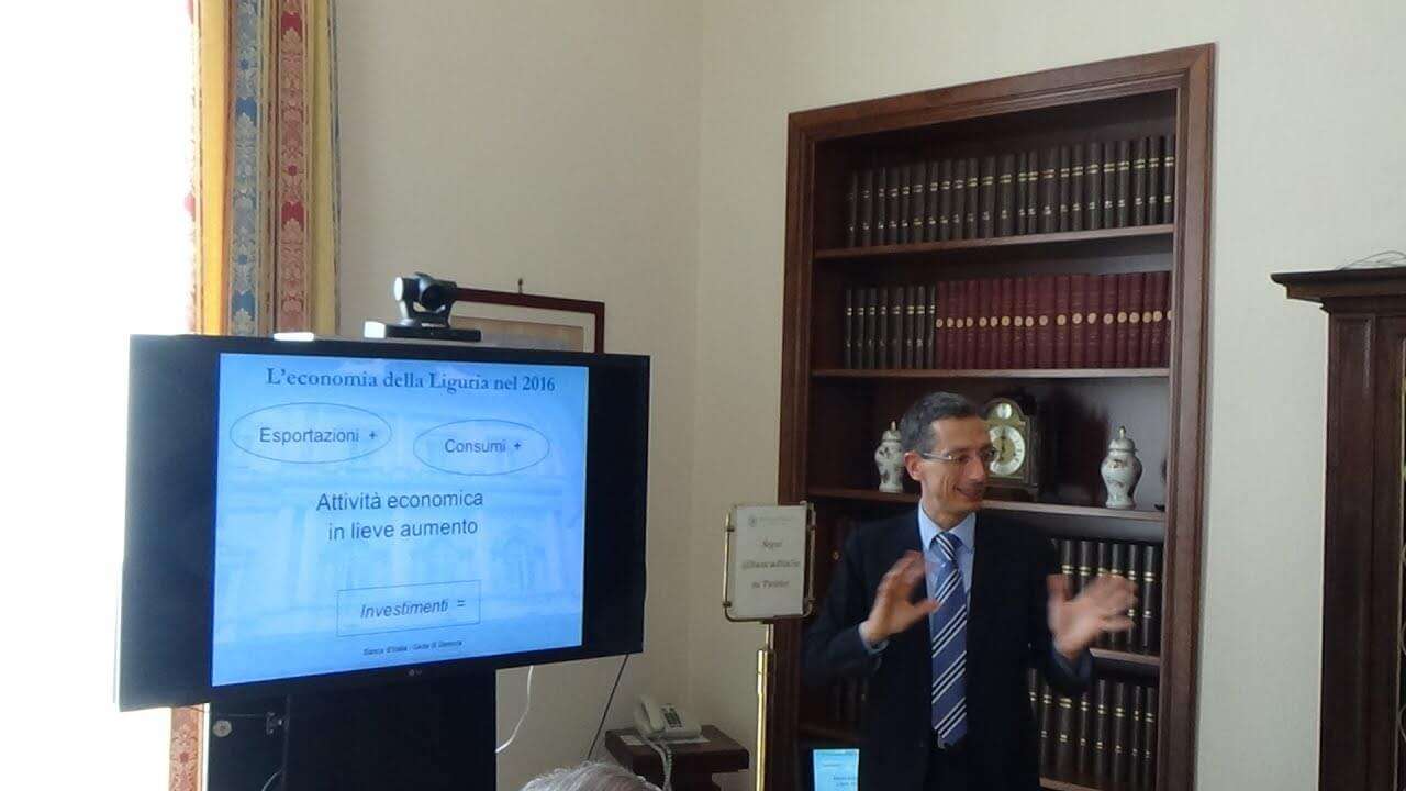 52568