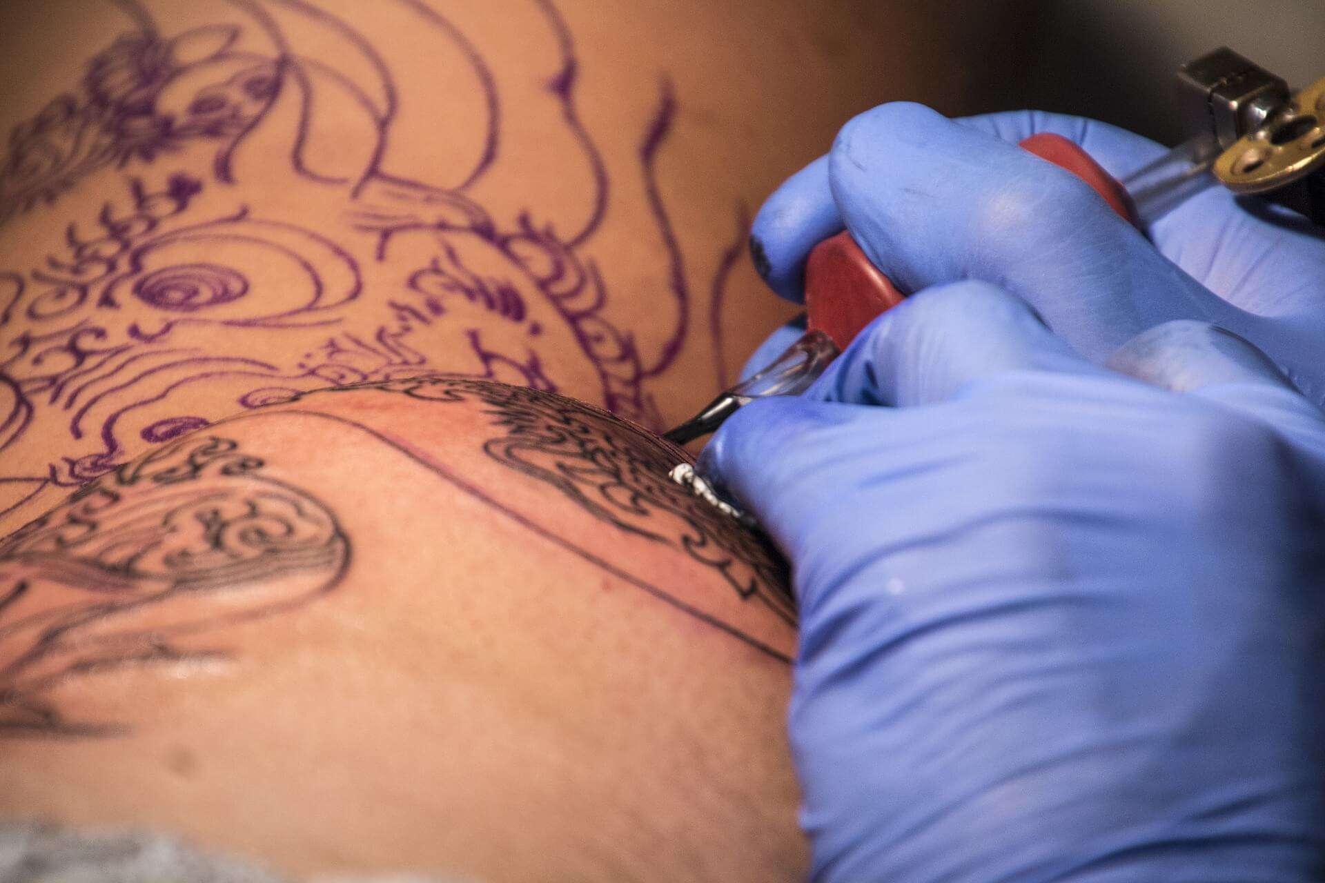 tatuaggi, tatuatore