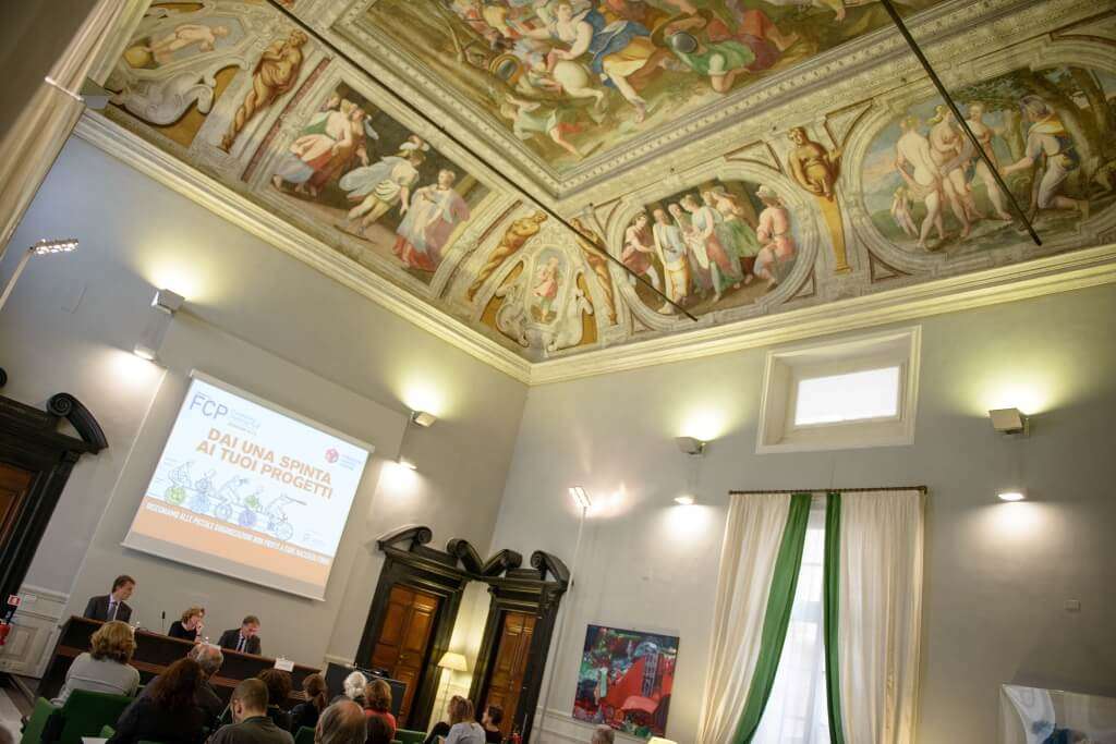 Conferenza stampa_progetto Fundraising Coaching Plus_sala