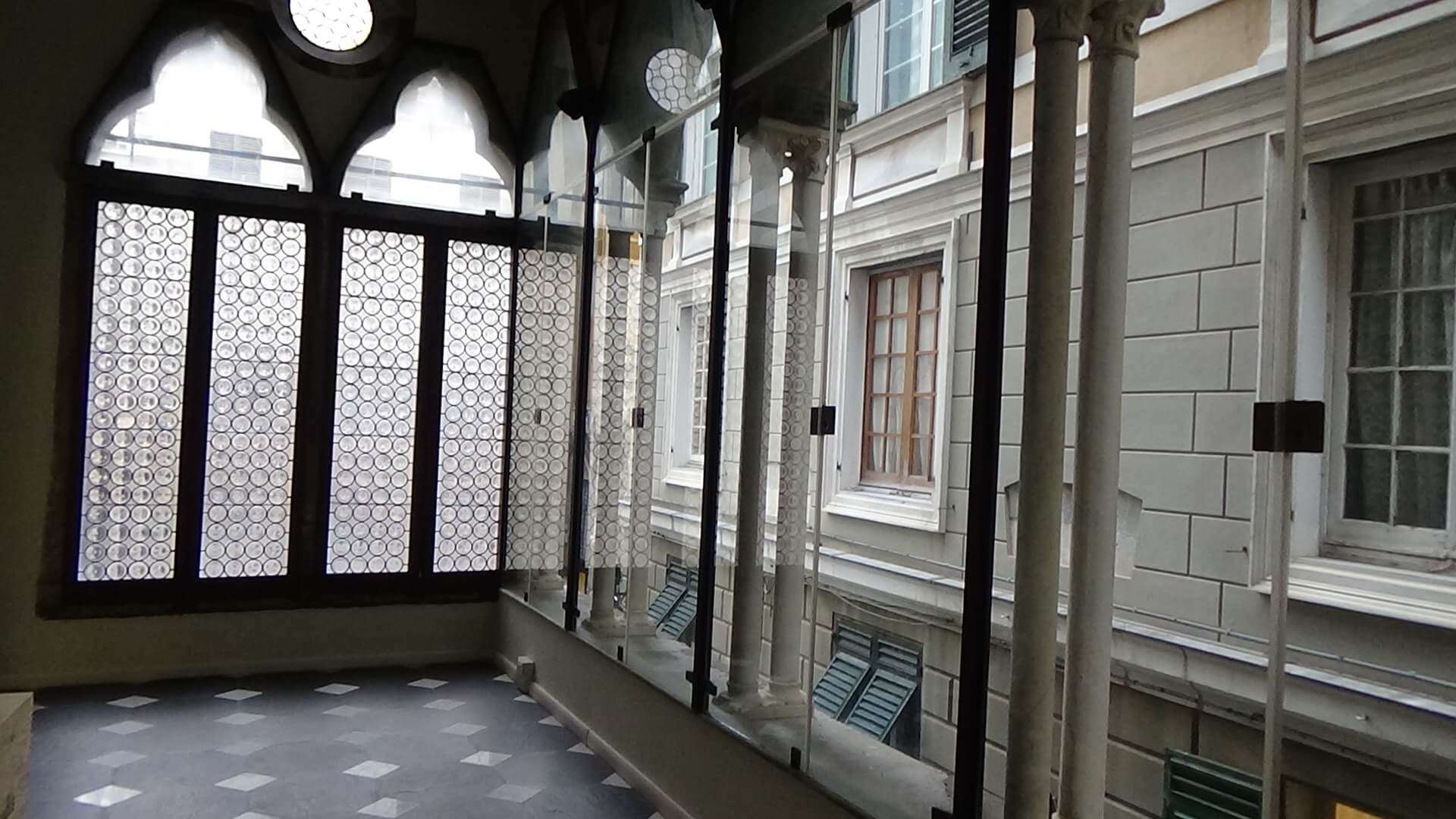 interno galleria Sharevolution