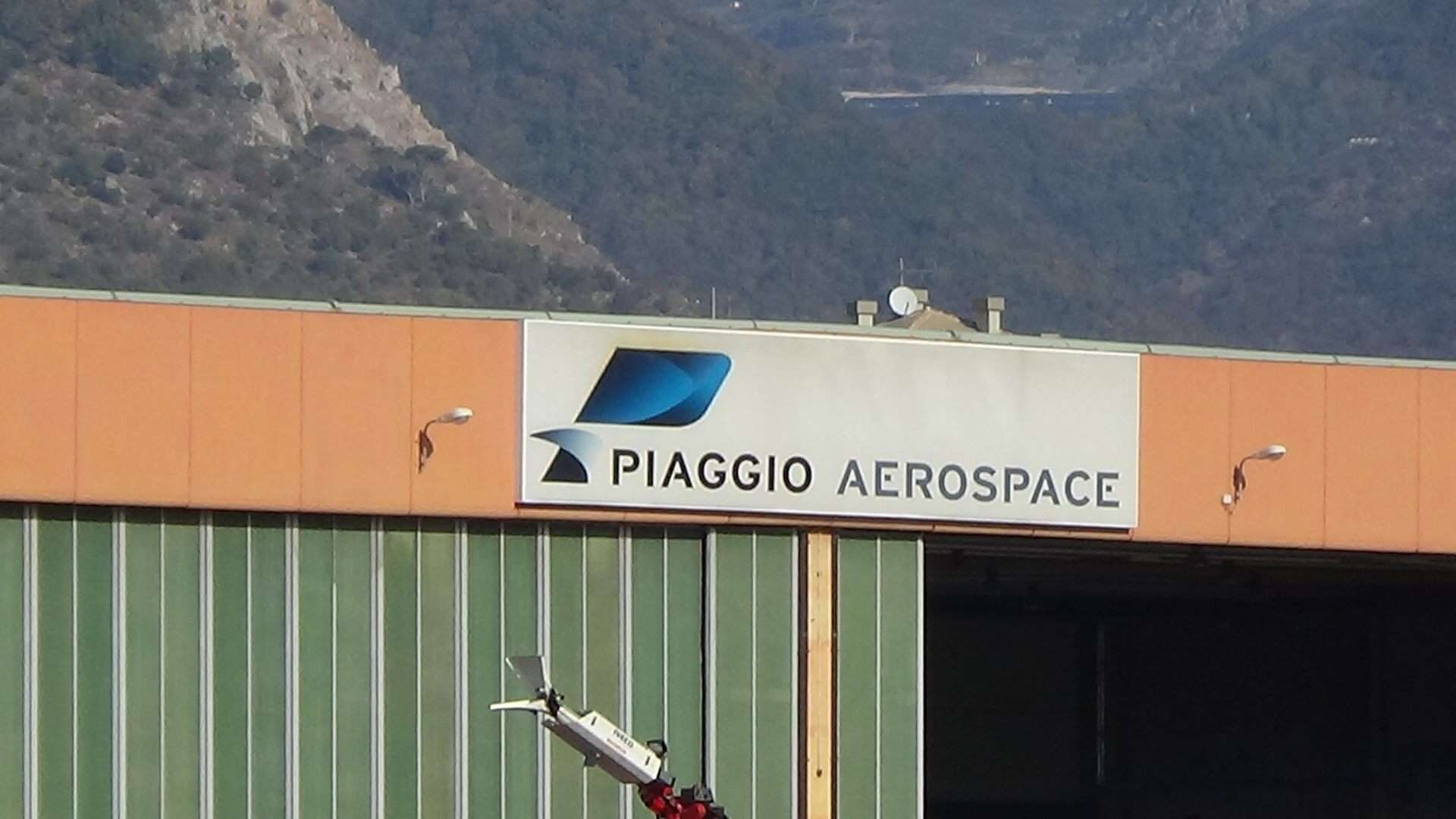 piaggio aerospace