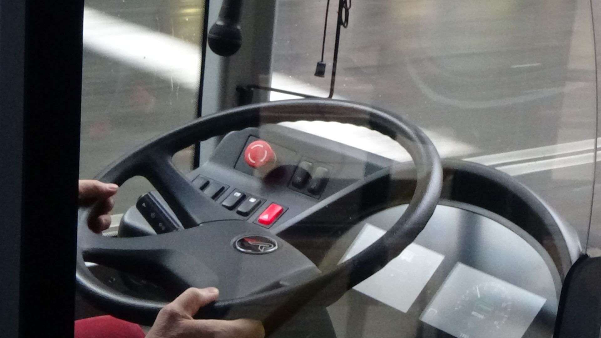 autista, cabina di guida, autobus