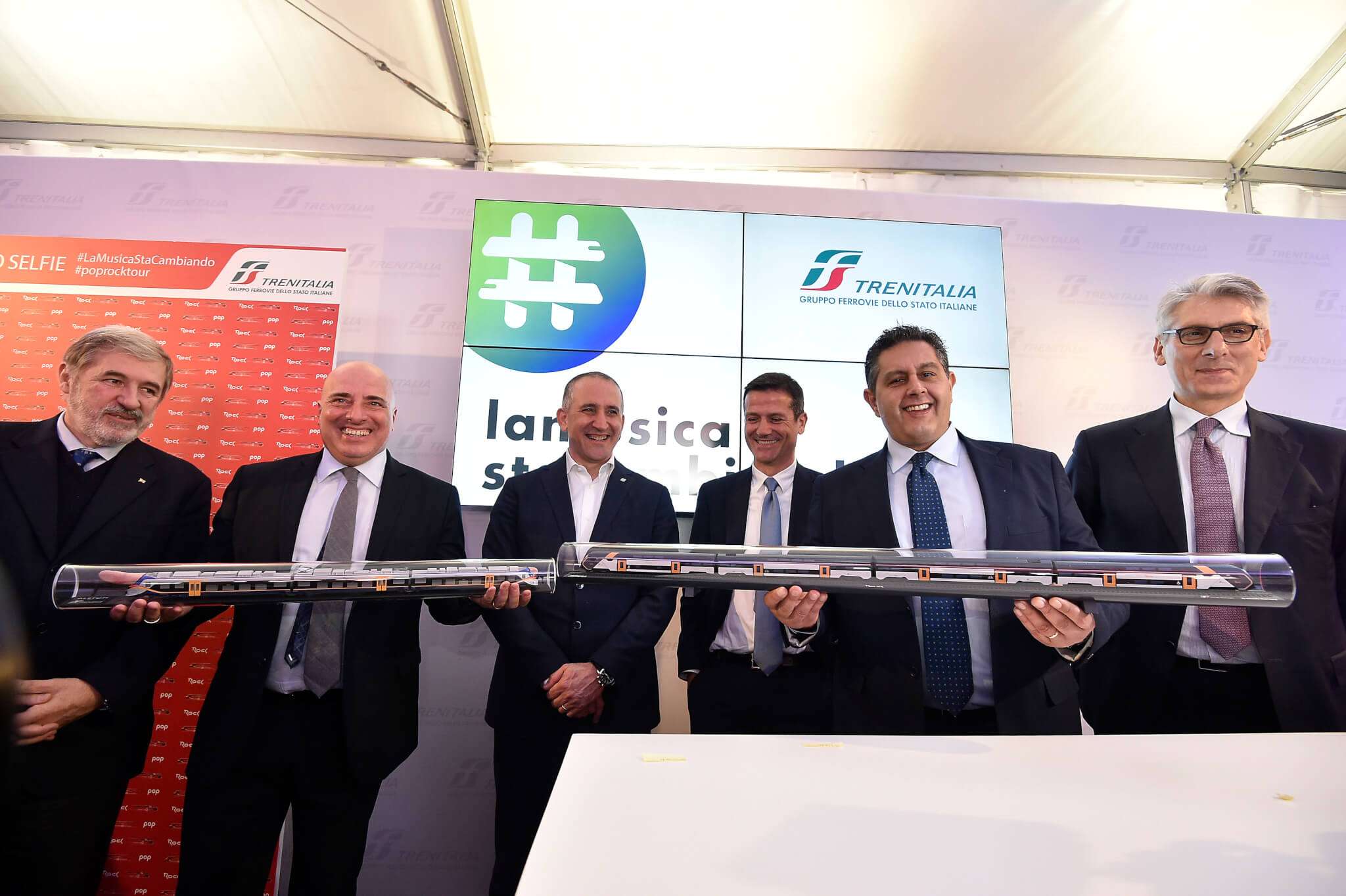 Tappa ligure del roadshow dei nuovi treni Rock e Pop del Trasporto Regionale di Trenitalia.