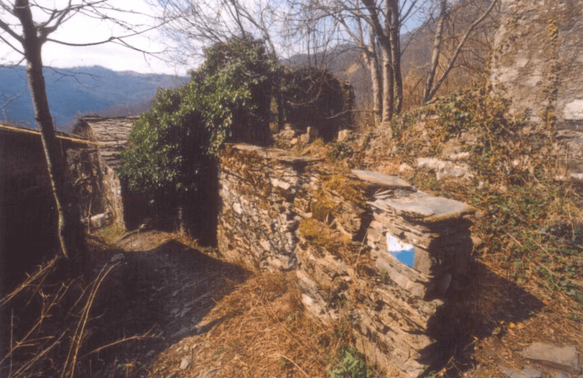 Neirone, borgo abbandonato di Siestri