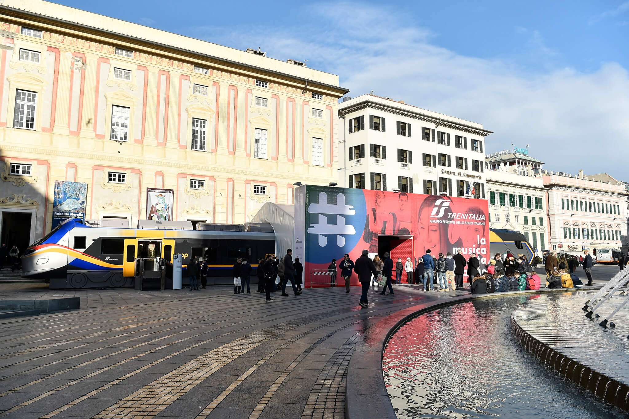 Tappa ligure del roadshow dei nuovi treni Rock e Pop del Trasporto Regionale di Trenitalia.