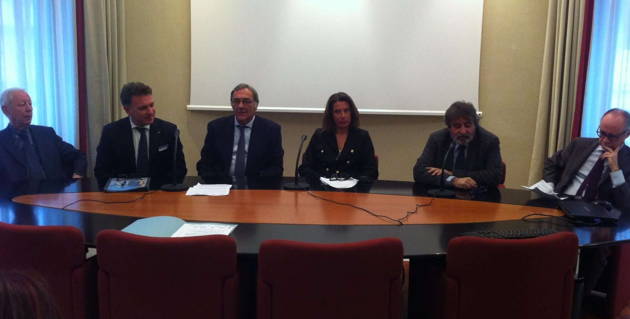 Da sinistra a destra: Alessandro Repetto, Giorgio Saletti, Antonio Benvenuti, Ilaria Cavo, Mario Sommariva, Marco Sanguineri