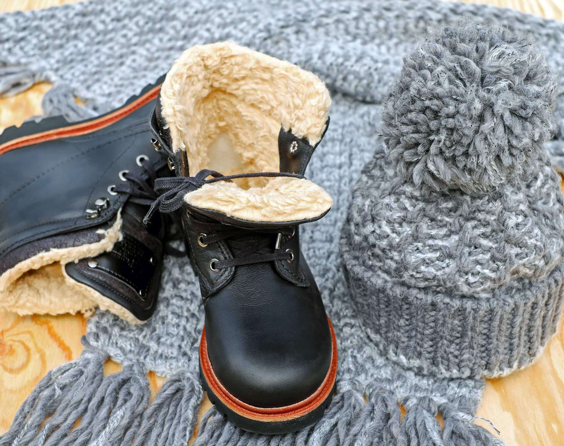 scarpe abbigliamento calzature moda