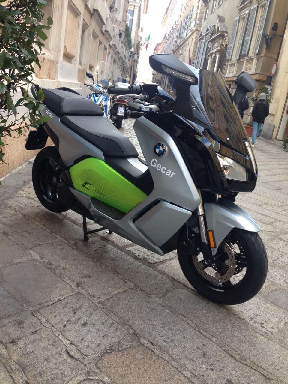scooter elettrico bmw
