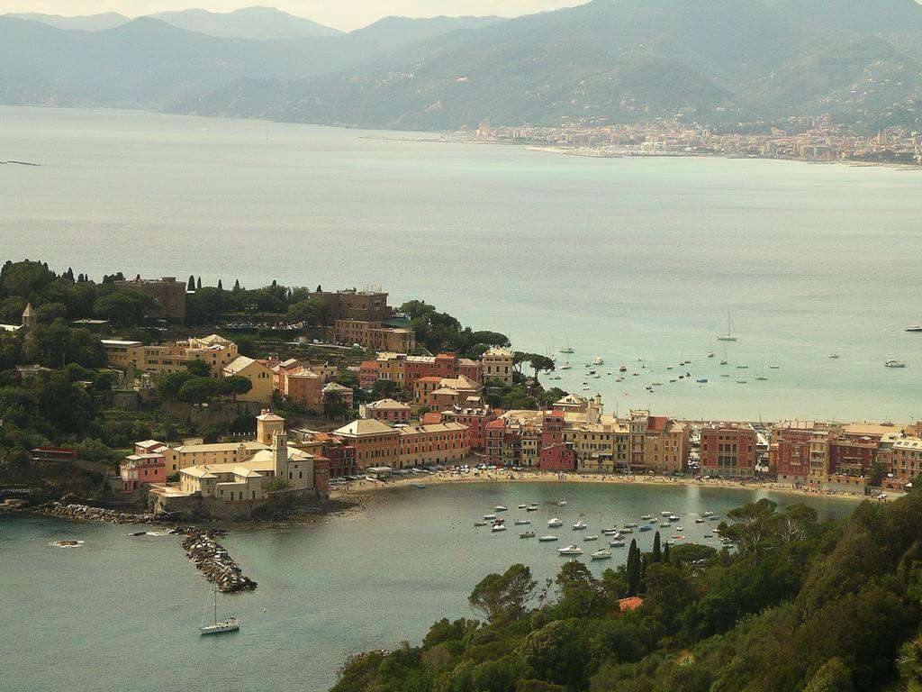 Baia_del_silenzio_panorama-Sestri_Levante