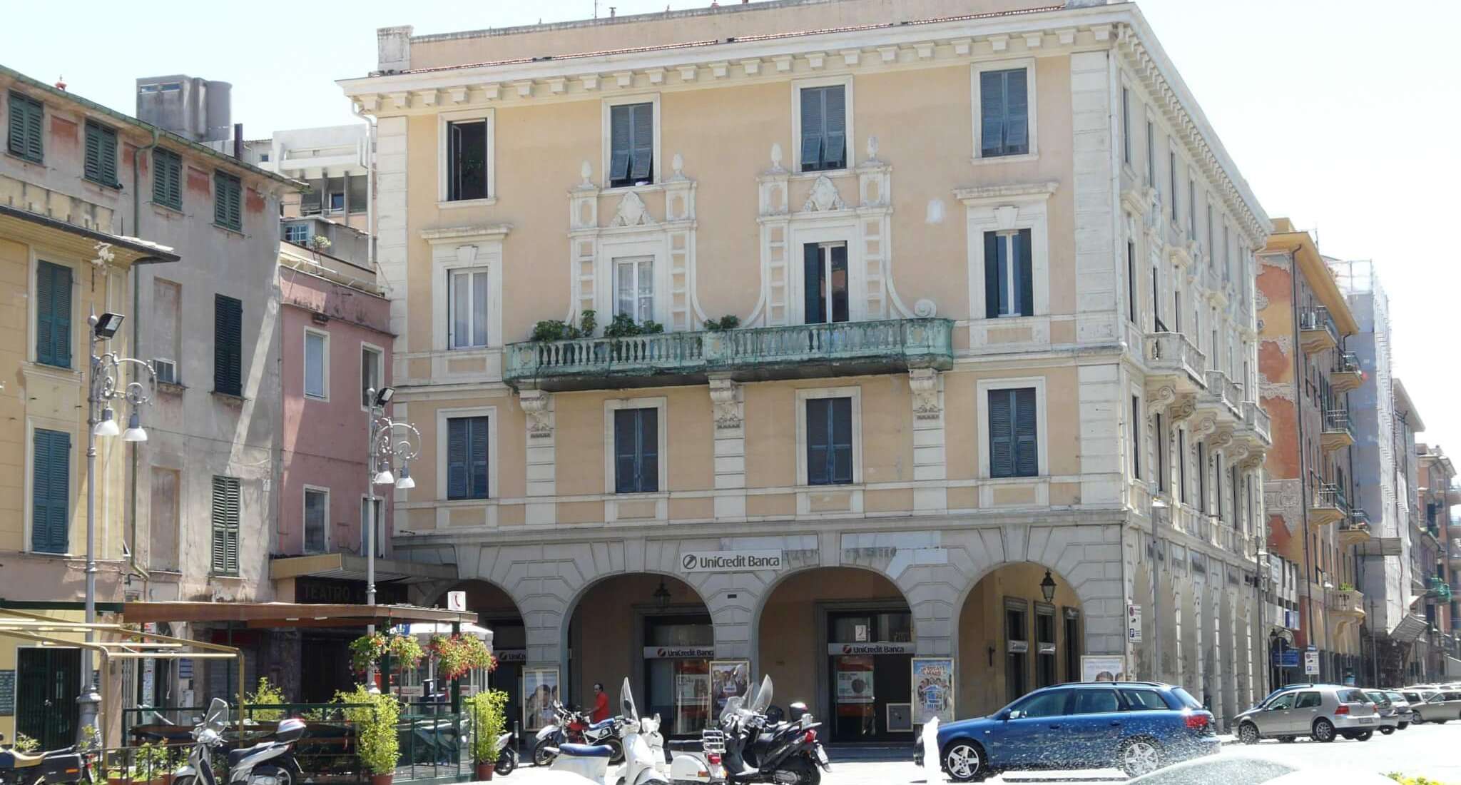 chiavari