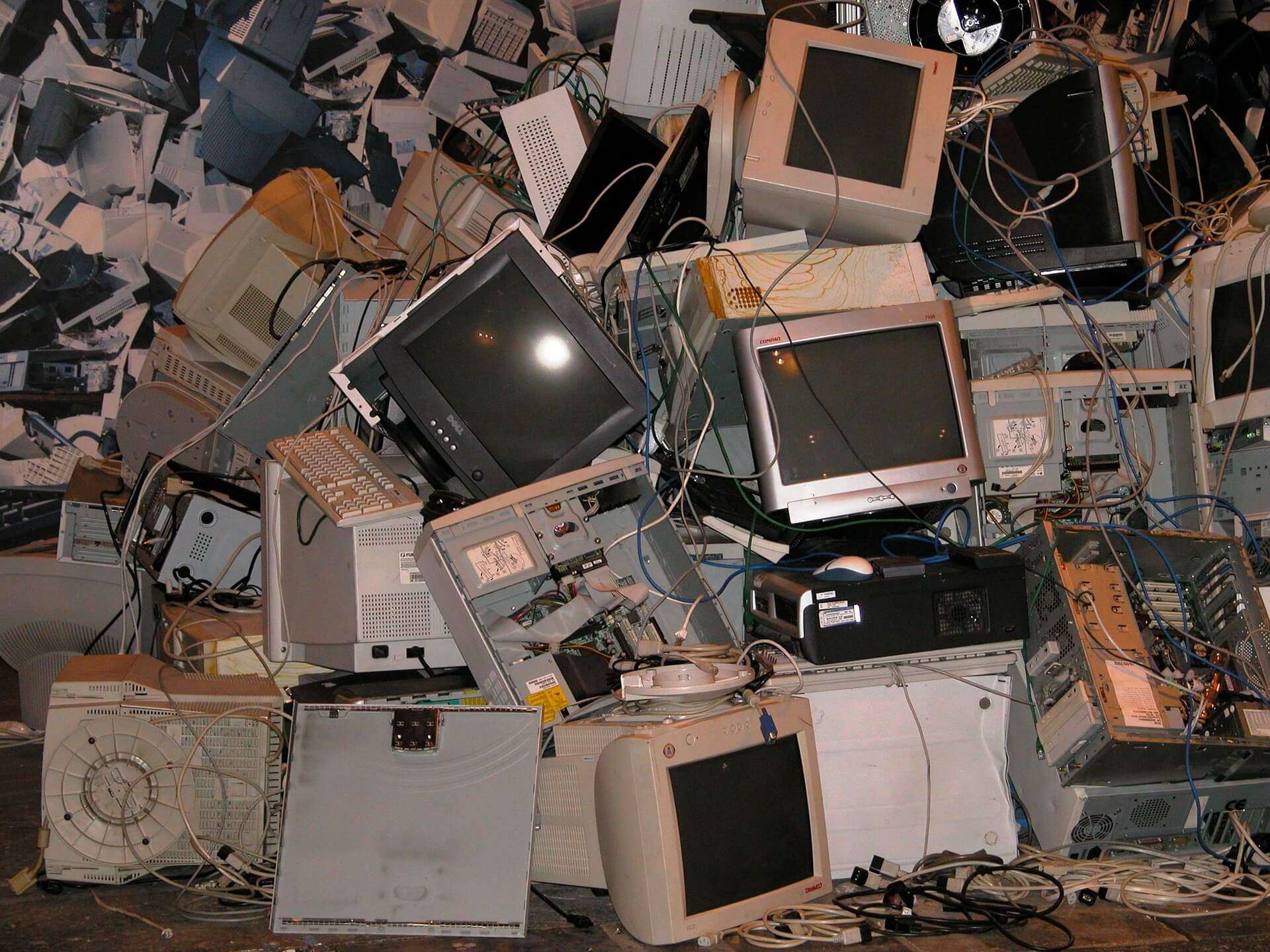 raee rifiuti elettrici elettronici raccolta differenziata