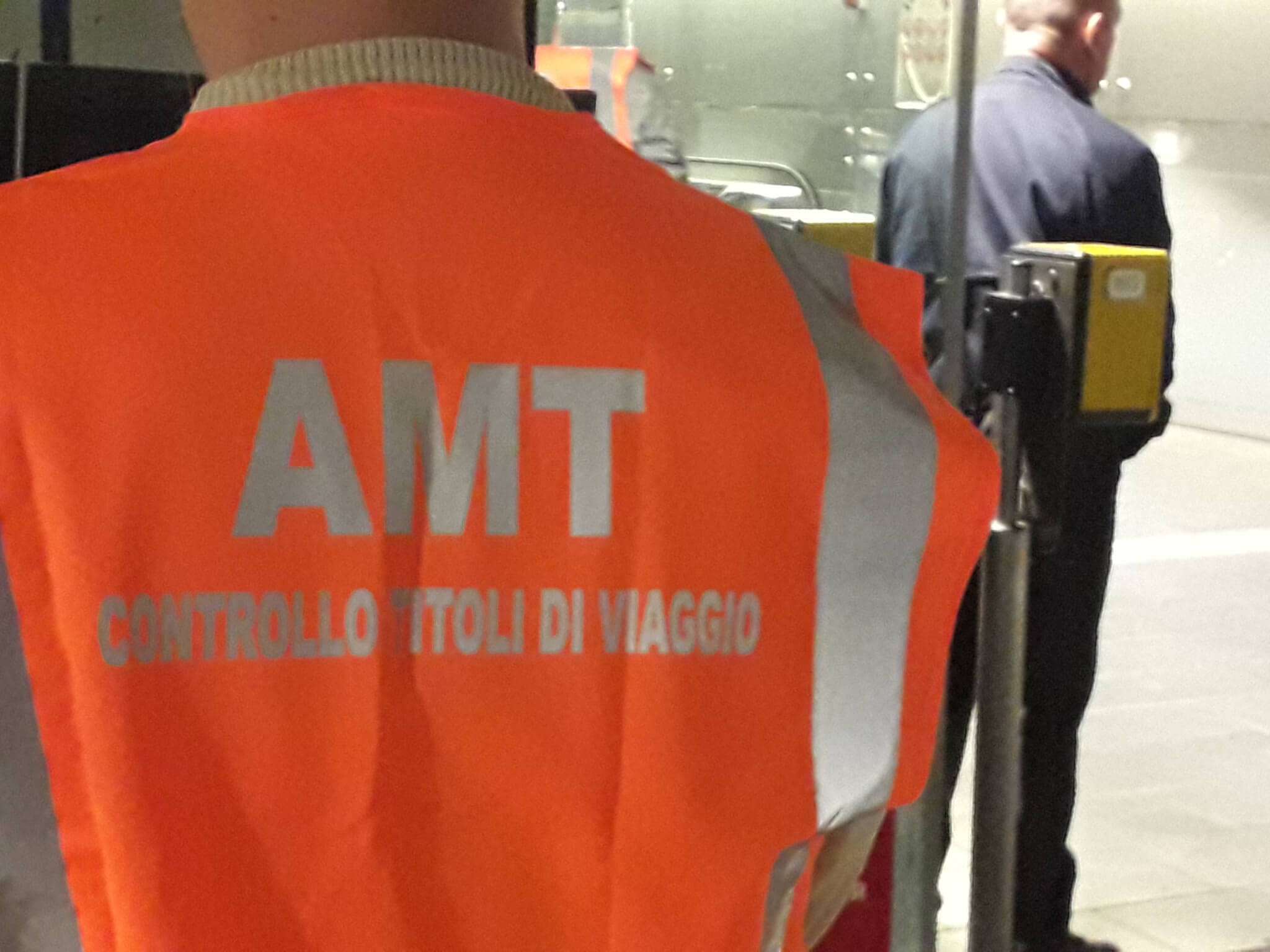 Controllore Amt controllo biglietti verificatore di viaggio