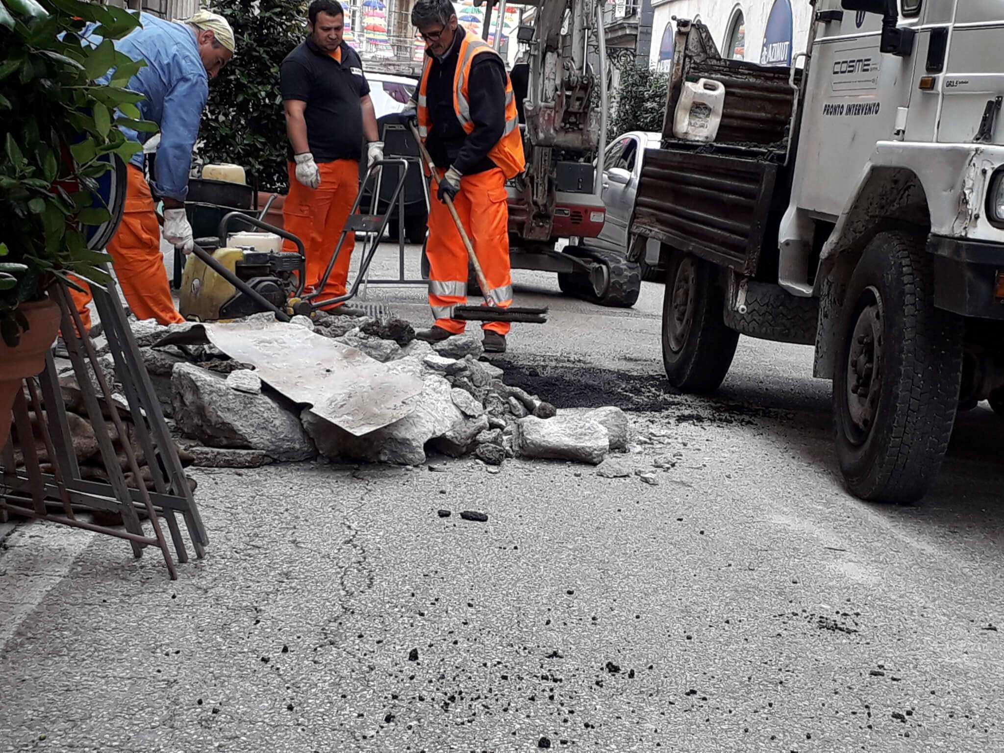 lavori cantiere strada iren intervento
