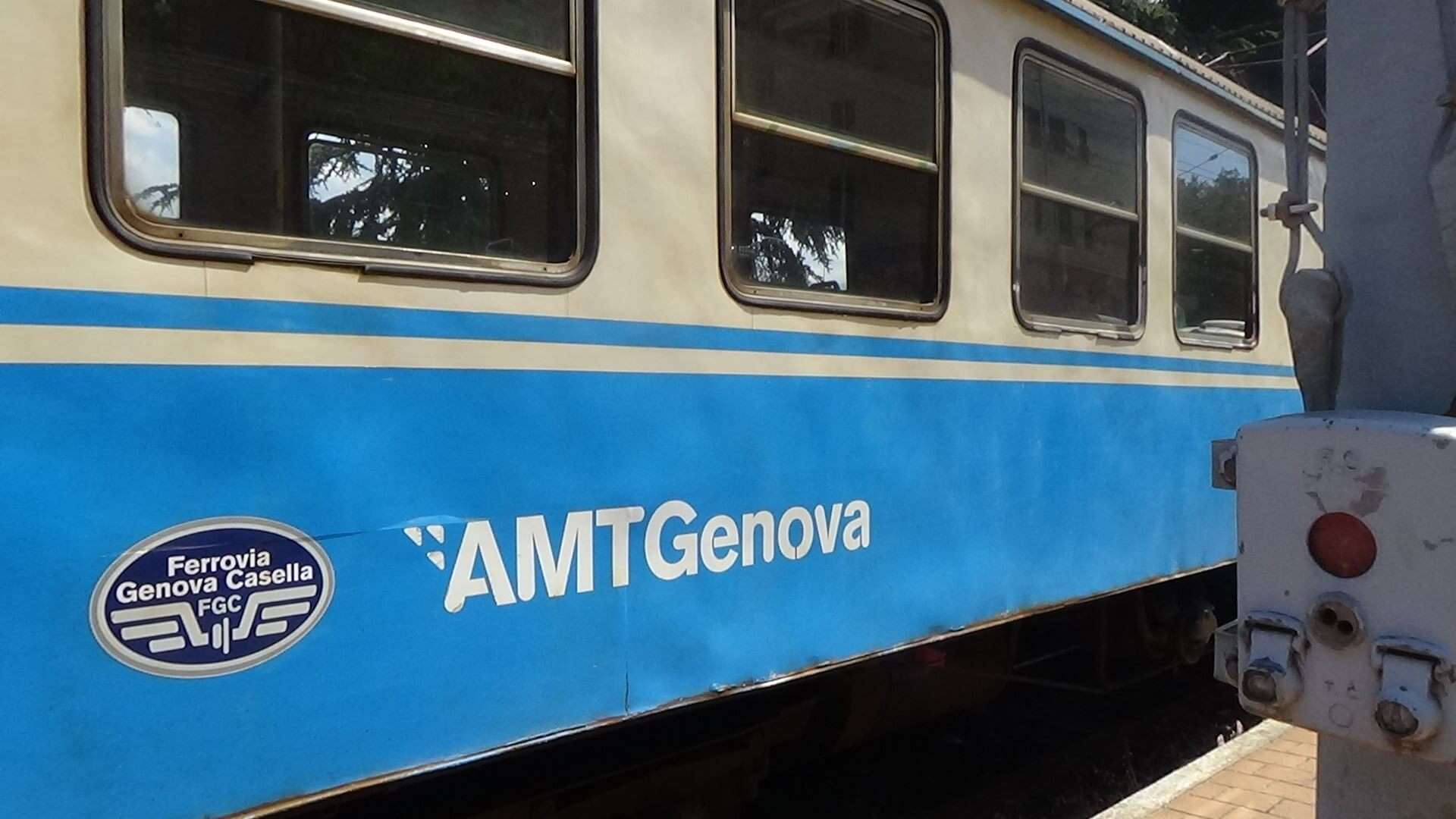 Ferrovia Genova Casella