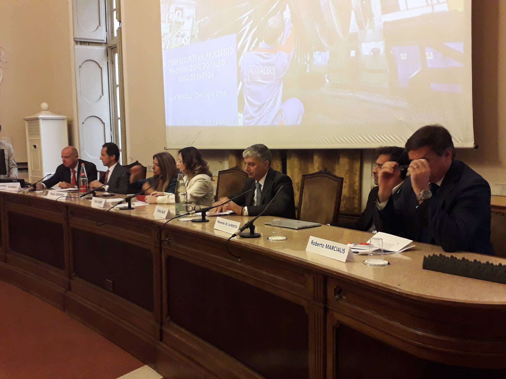 Tavolo Manuelli, Mosca, Girdinio,