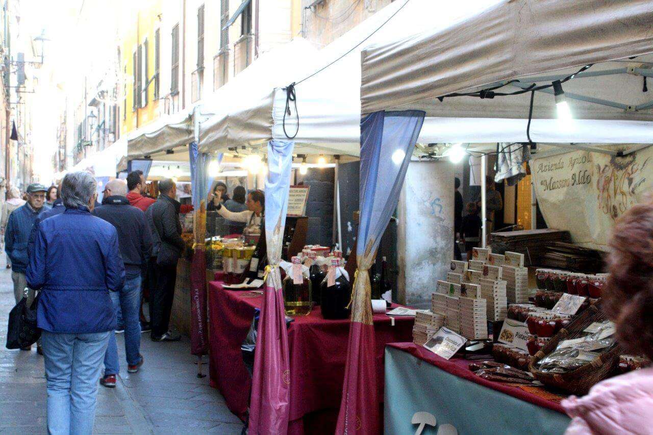 mercatino, mercato
