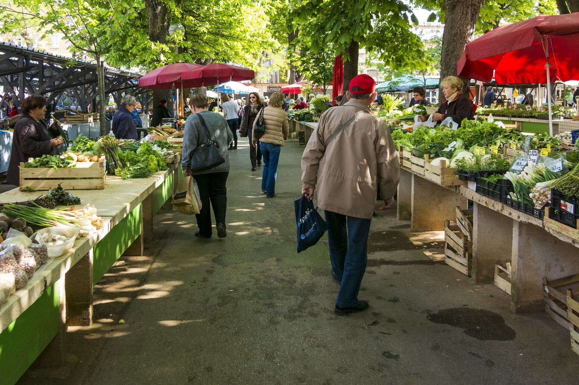 ortofrutta commercio ambulante mercato