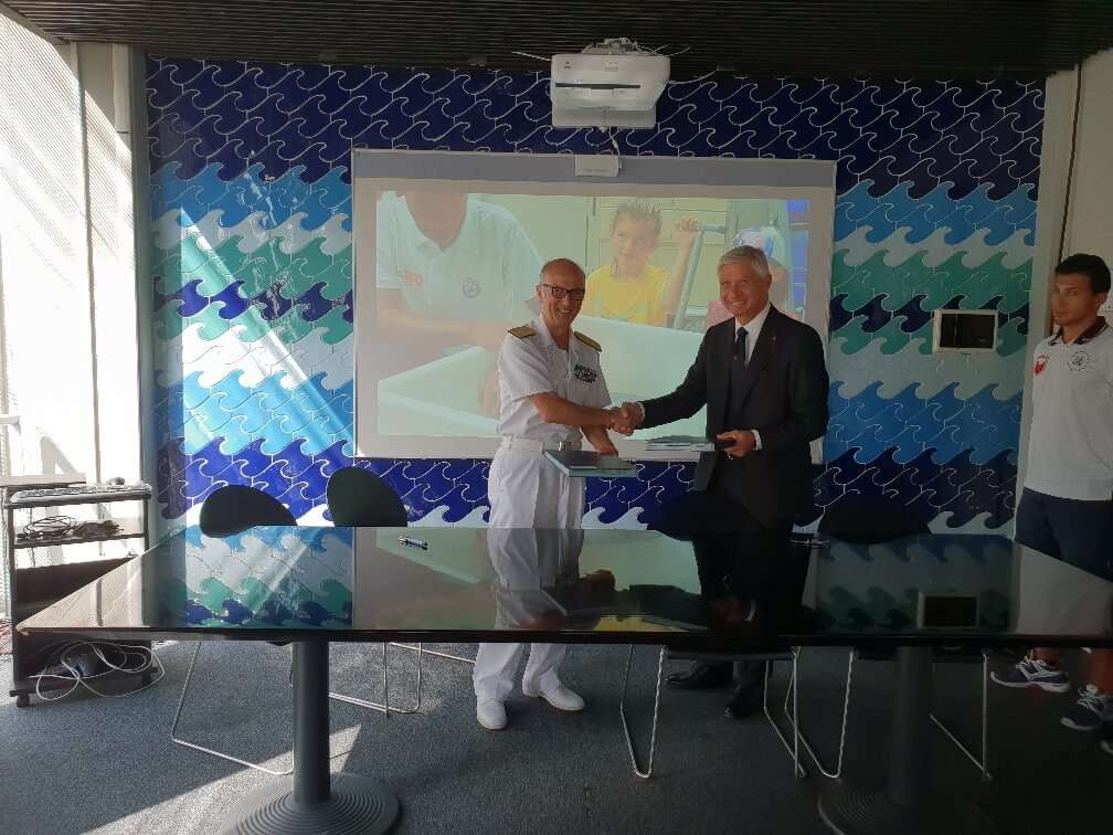 Firma protocollo Capitaneria di Porto_Acquario di Genova_media_112215