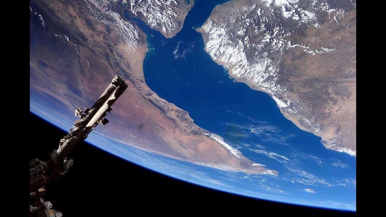 77678