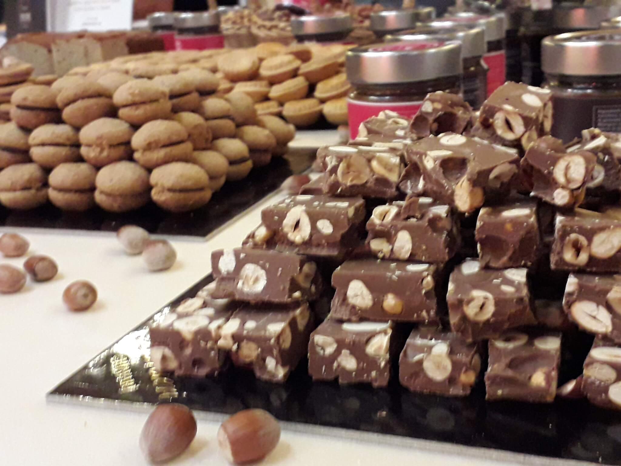 torrone e baci di dama