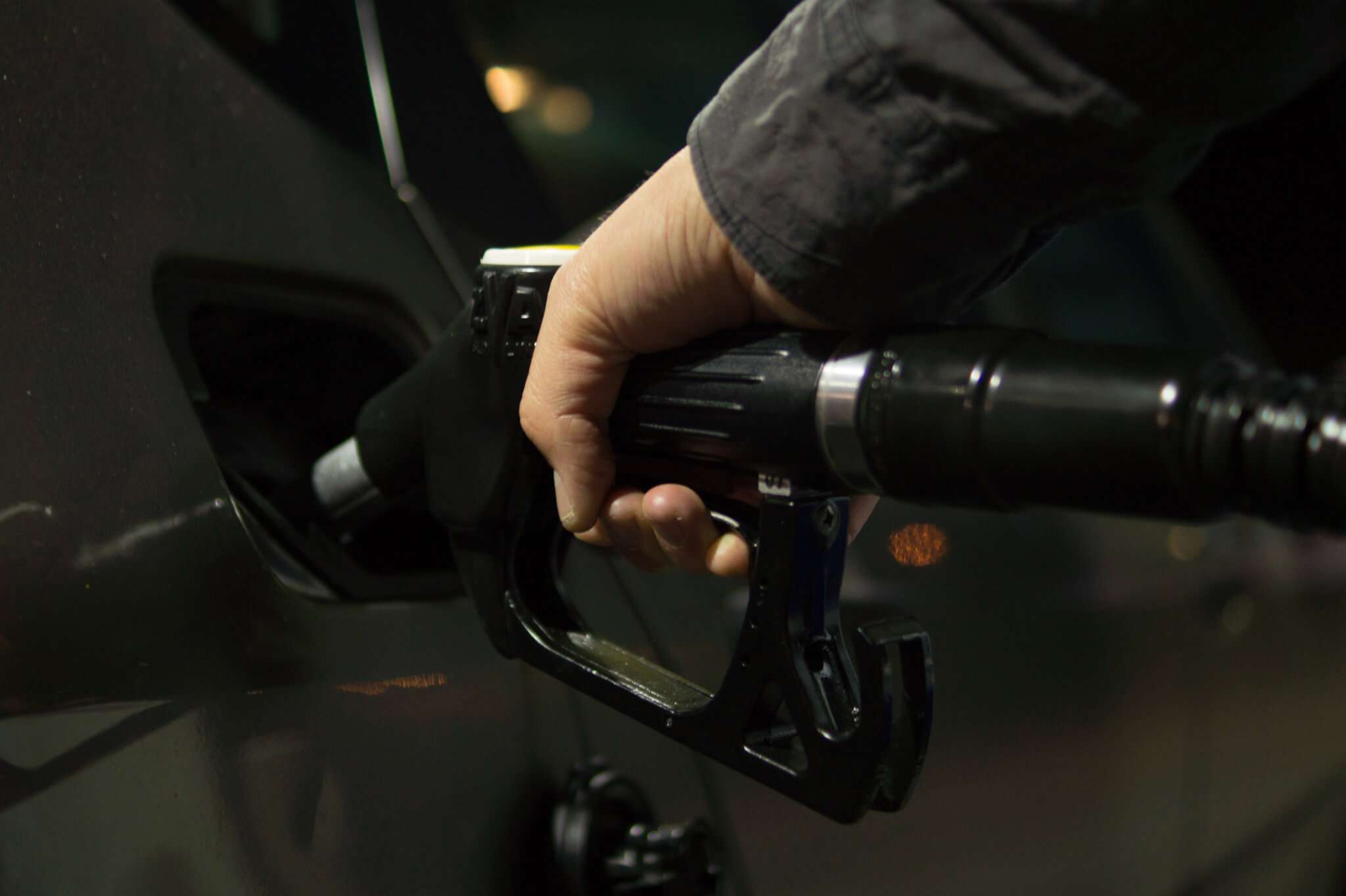 benzinai pompa di benzina