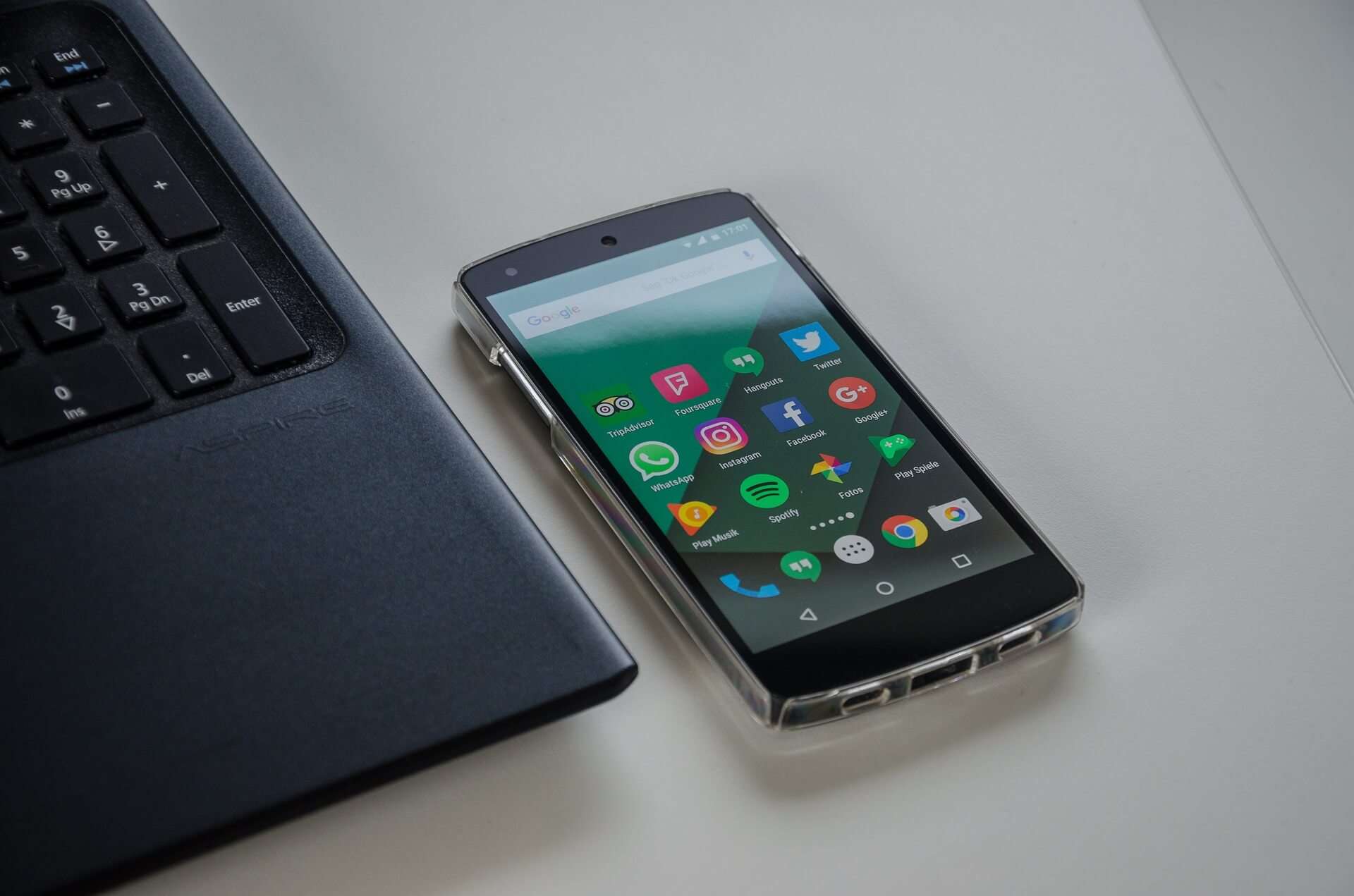 smartphone fattura elettronica innovazione documenti