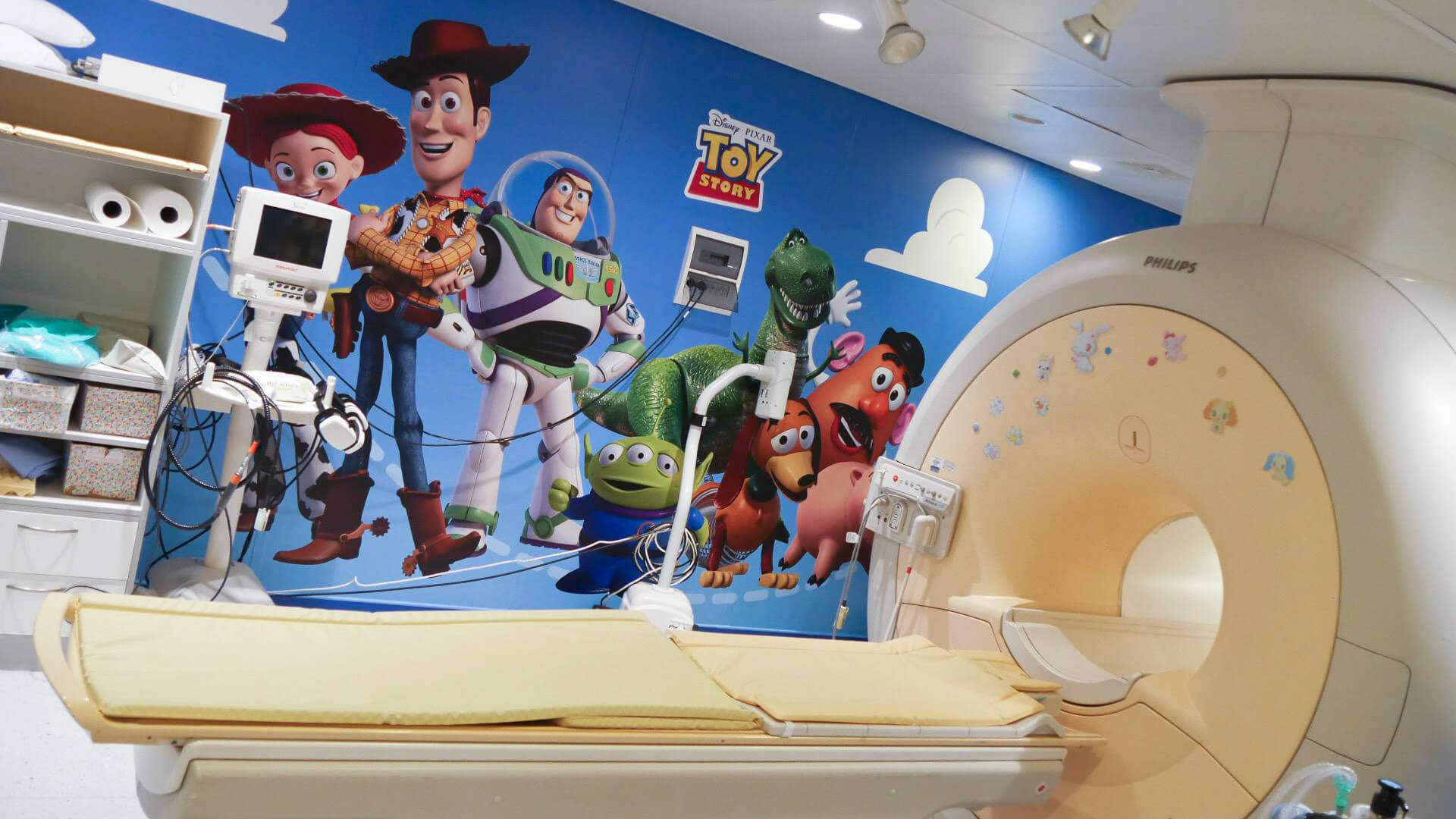 risonanza magnetica Gaslini con personaggi Toy Story