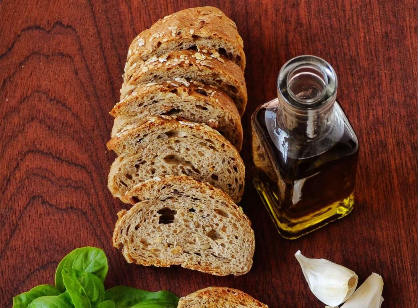 olio pane sapori aglio agroalimentare