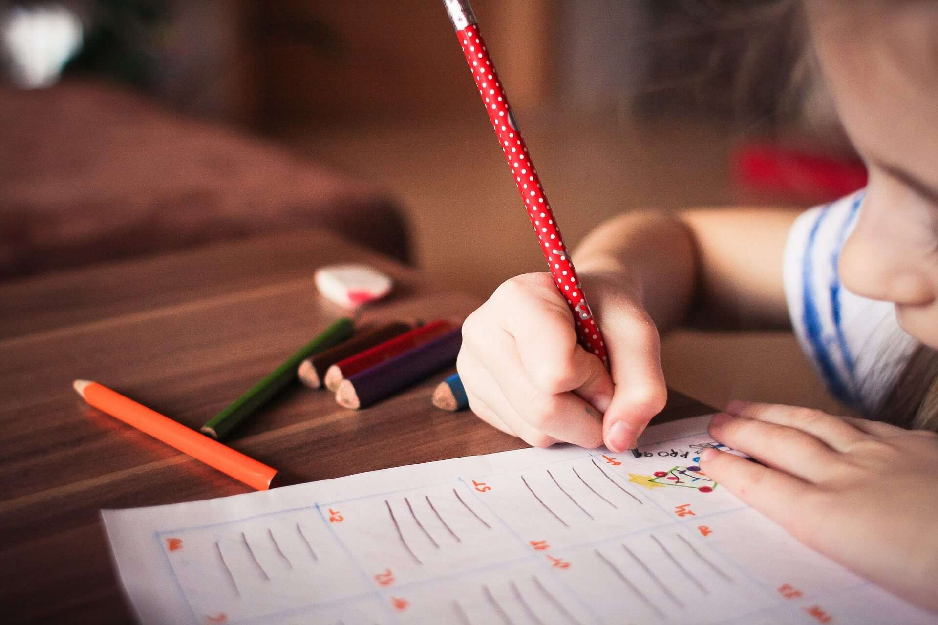 bambina diritti minori bambini scuola asilo