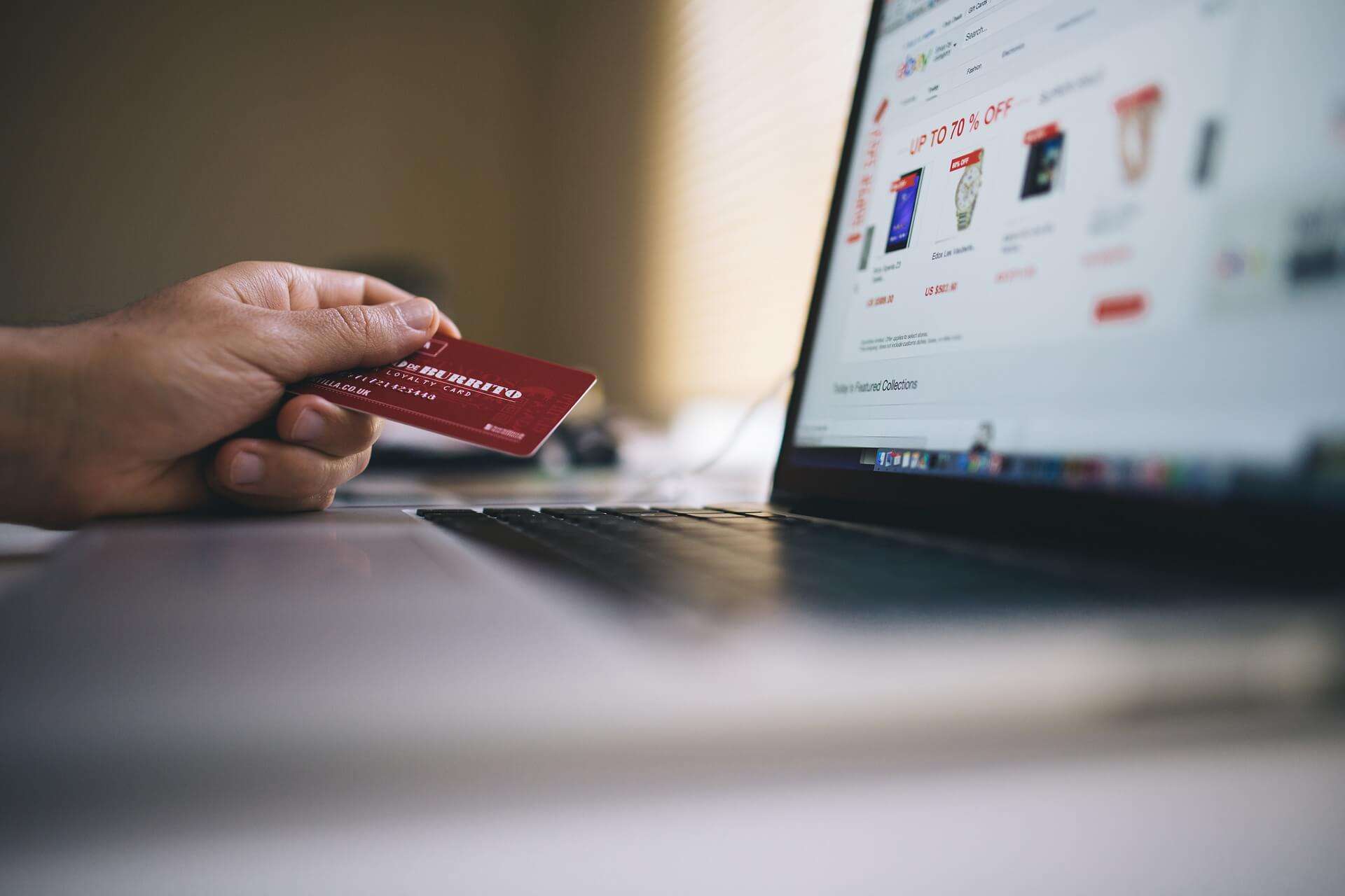 e-commerce commercio elettronico