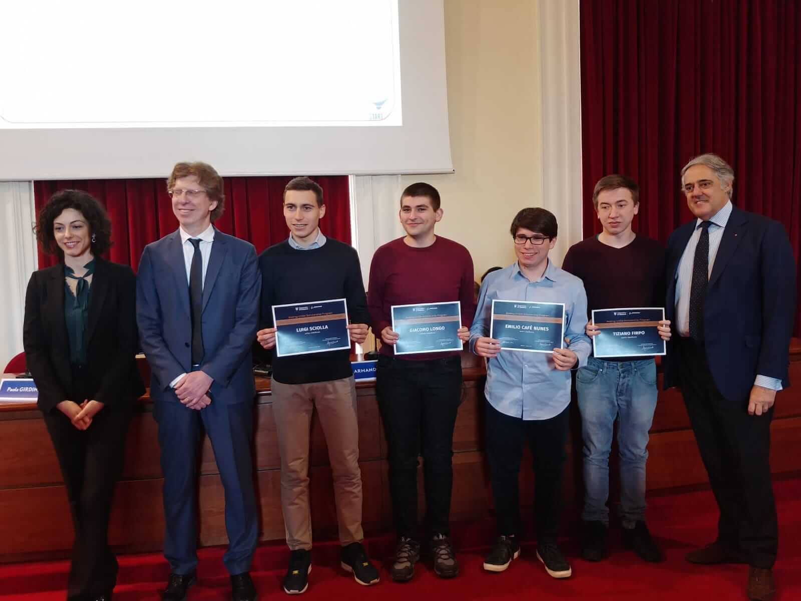 ragazzi premiati Boeing UniGe