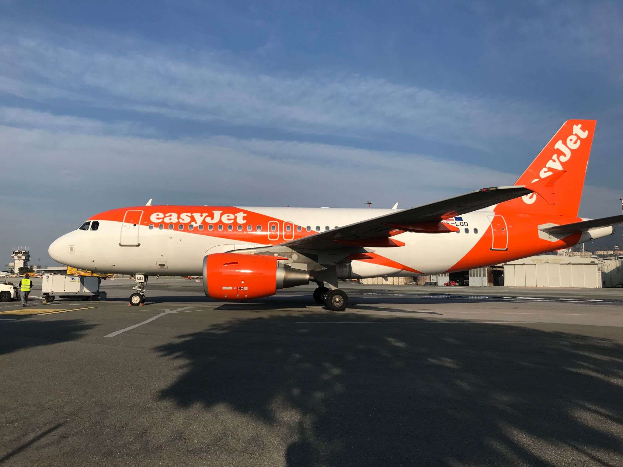 Aereo easyJEt a Genova