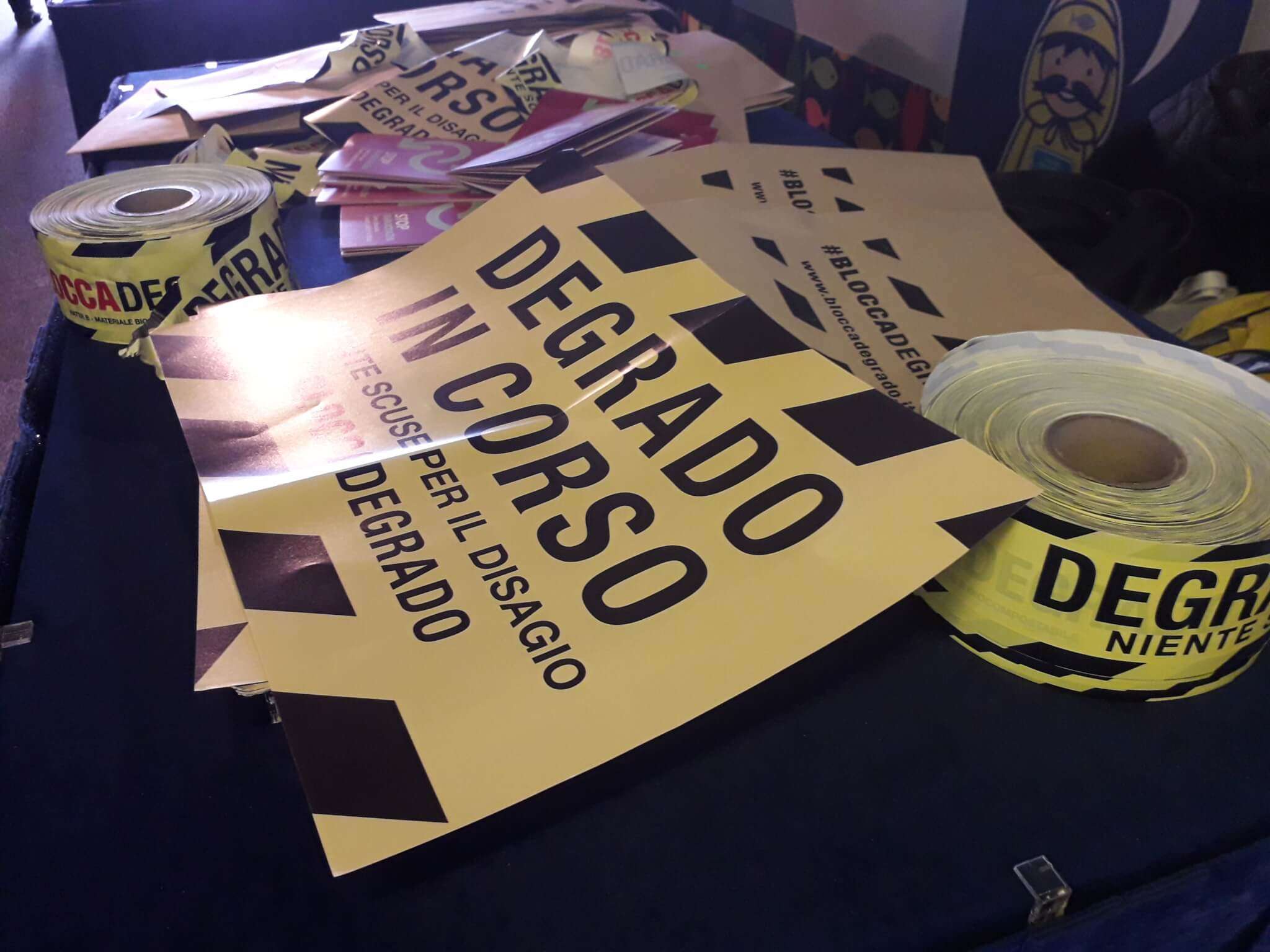 campagna #bloccadegrado