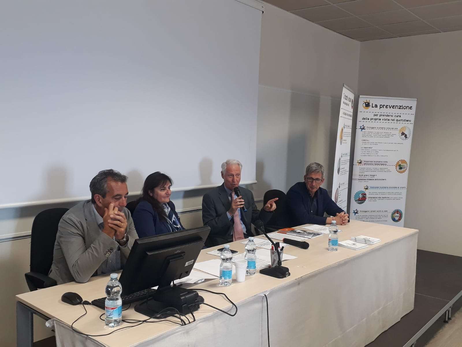 Da sx Marco Damonte Prioli-Sonia Viale-Claudio Cassinelli-Roberto Predon…