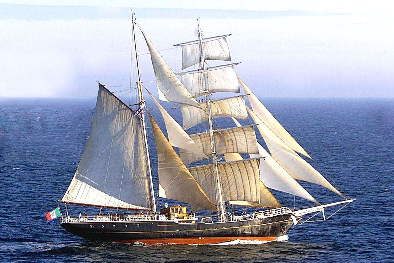 Il brigantino Nave ITALIA