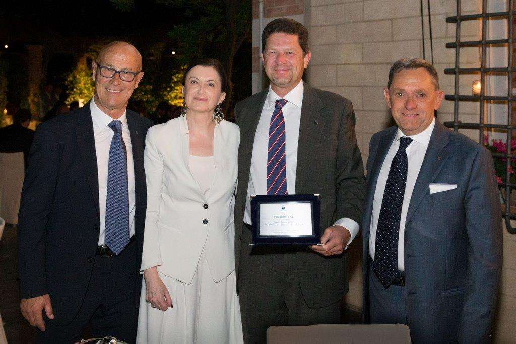 foto premiazione Valdenassi Ucina