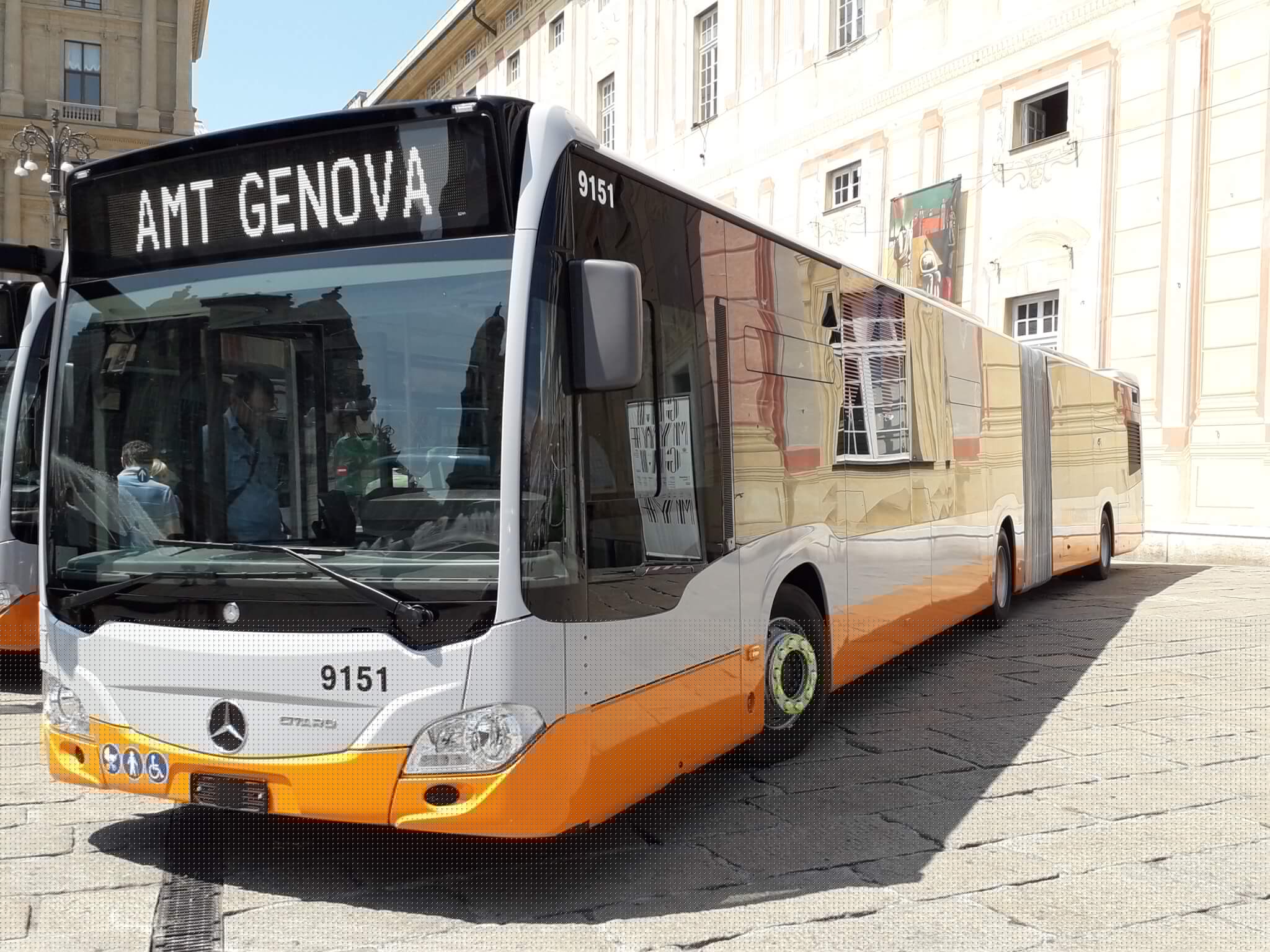 Nuovi bus amt da 18 metri
