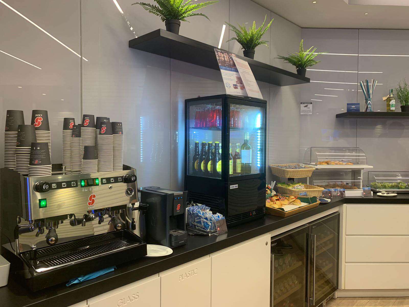 servizio catering lounge aeroporto