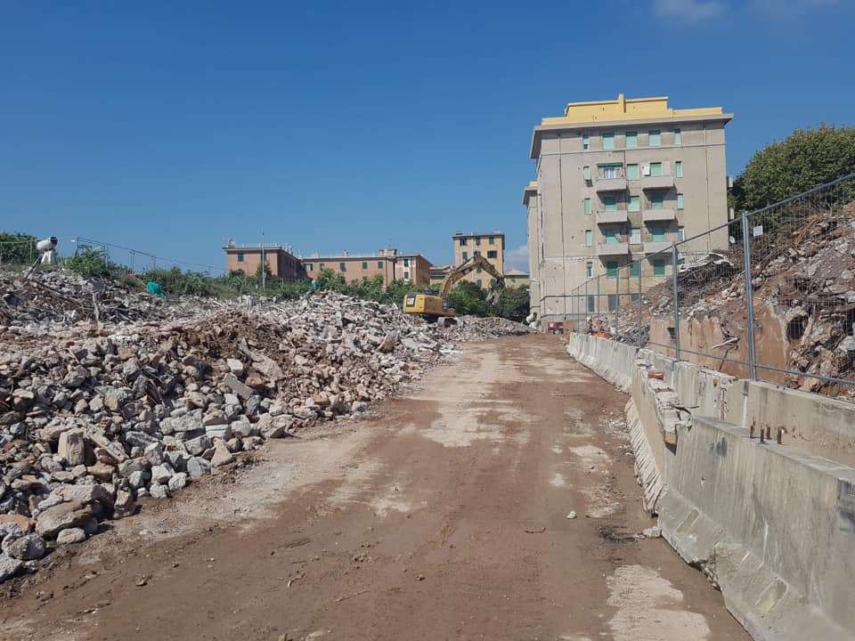 detriti ponte morandi
