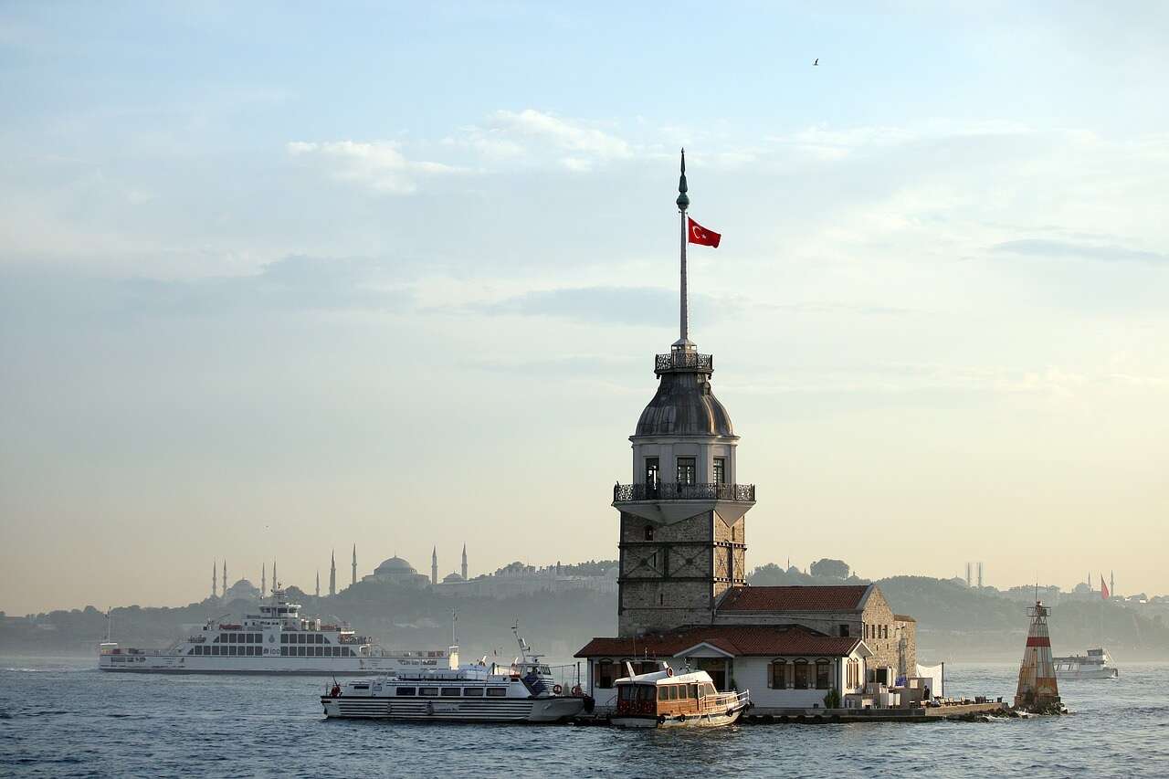 Kiz Kules, Turchia