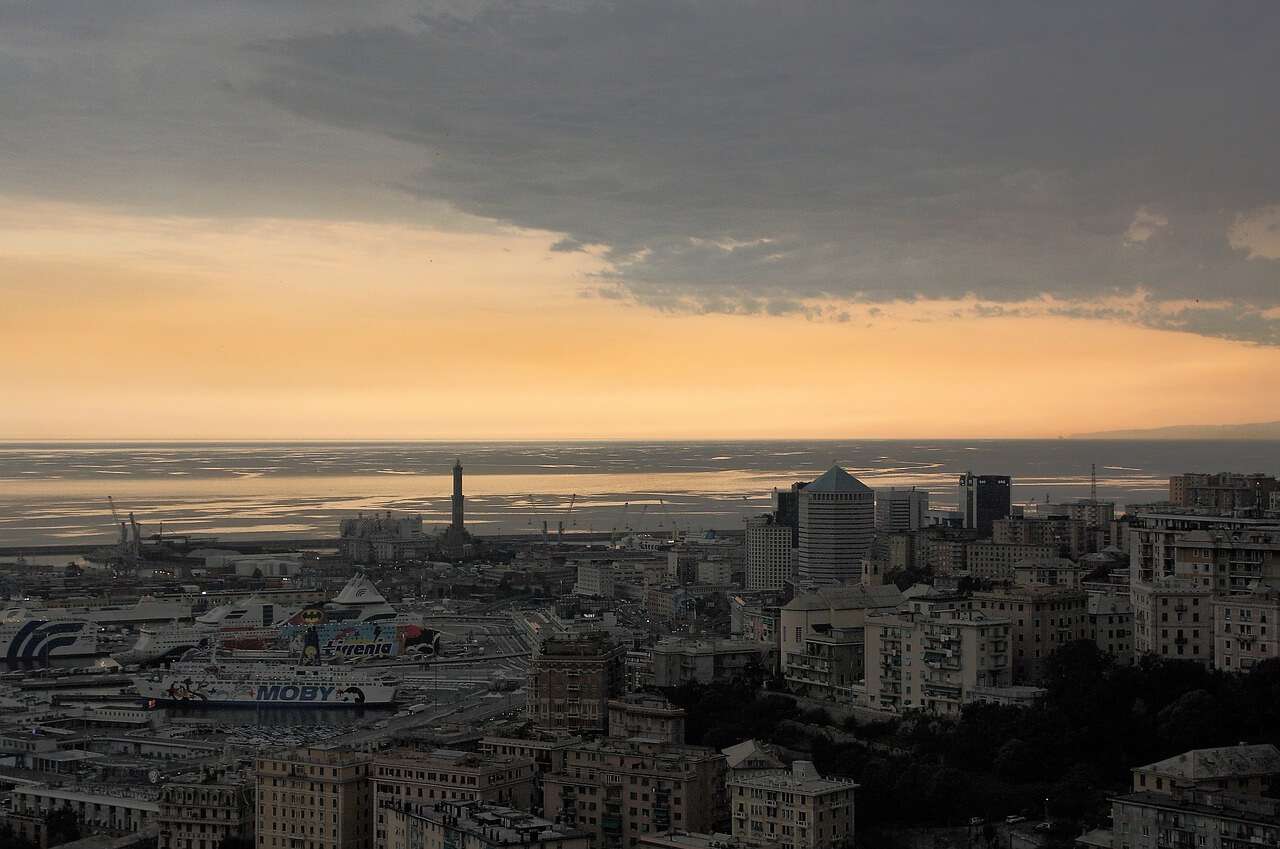La Lanterna, Genova